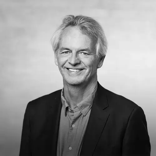 Langebæk-Gradient-About-Management-Board-Peter-Midtgaard-500x500