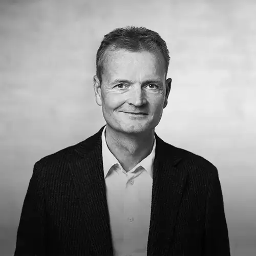 Langebæk-Gradient-About-Management-Board-Roar-Brun-Jensen-Feature-500x500